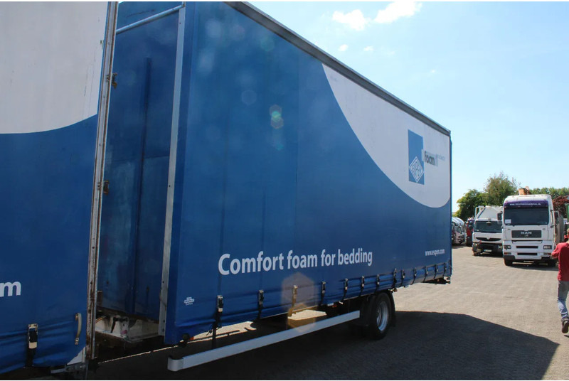 Plachtové nákladné vozidlo MAN TGL 8.210 + TRAILER + SLEEPCAB COMBI: obrázok 11