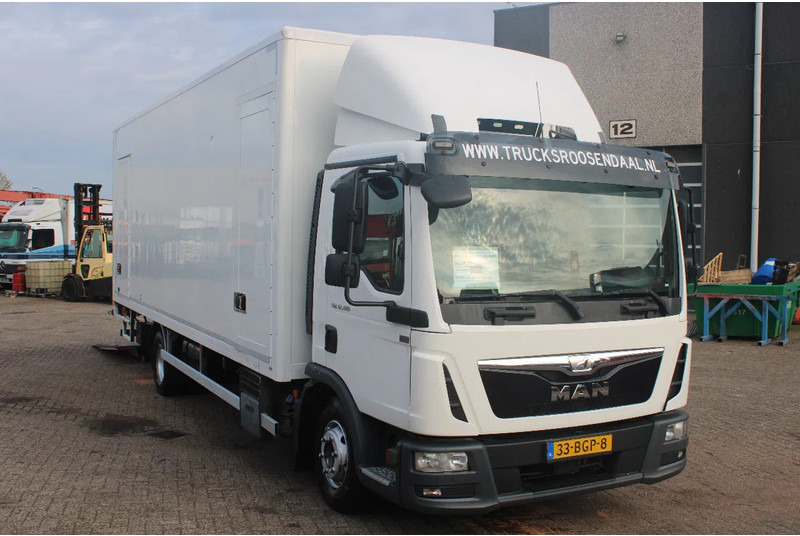 MAN TGL reserved 12.180 + EURO 6 + 12T - Skříňový nákladní auto: obrázok 3 MAN TGL reserved 12.180 + EURO 6 + 12T - Skříňový nákladní auto: obrázok 3