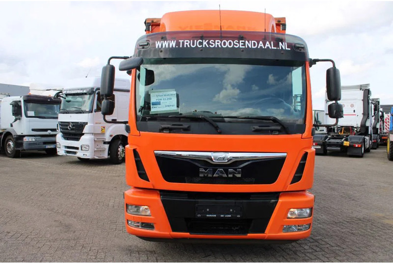 MAN TGM 12.250 + EURO 6 + manual + LIFT + BE apk 18-05-2024 - Plachtové nákladné vozidlo: obrázok 3 MAN TGM 12.250 + EURO 6 + manual + LIFT + BE apk 18-05-2024 - Plachtové nákladné vozidlo: obrázok 3