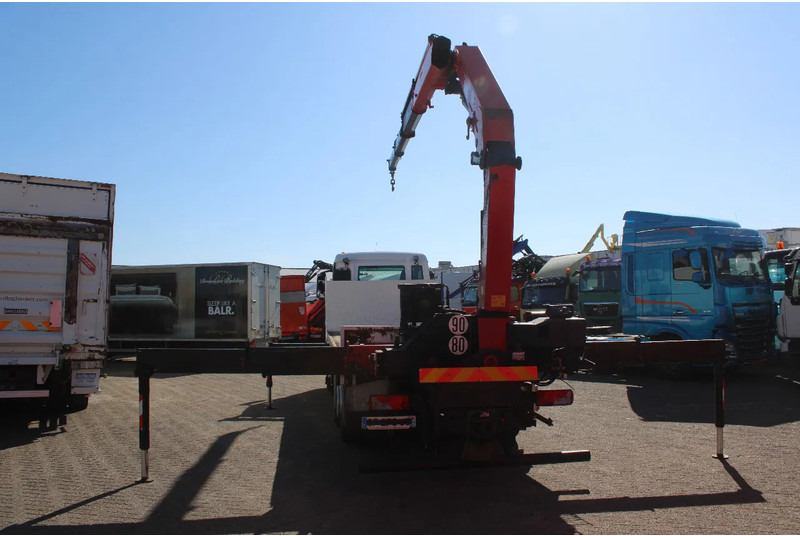 MAN TGS 26.440 + HMF 22T/M + remote + 6x2 steering + EURO 5 - Auto s hydraulickou rukou: obrázok 4 MAN TGS 26.440 + HMF 22T/M + remote + 6x2 steering + EURO 5 - Auto s hydraulickou rukou: obrázok 4