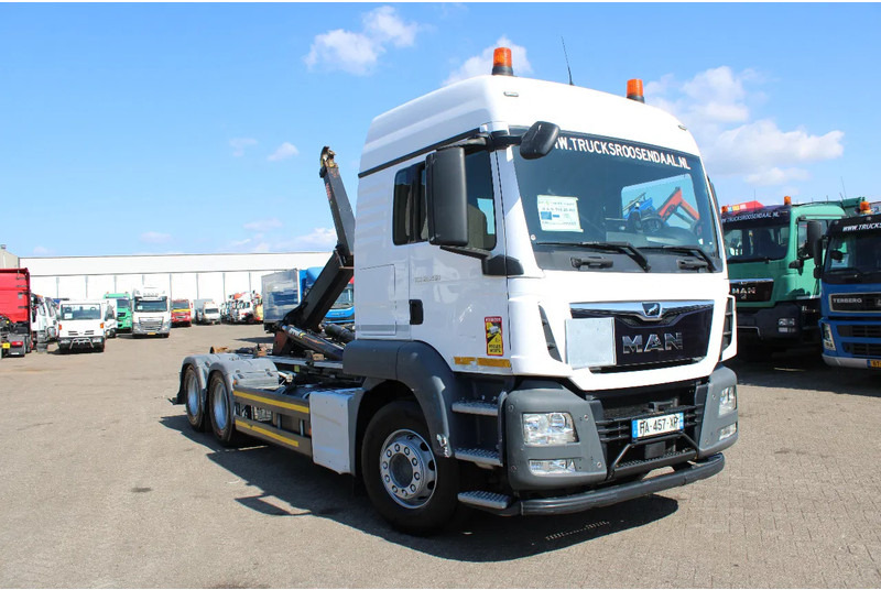 MAN TGS 28.460 + 6X2 + HOOKSYSTEM 20TONS + EURO 6 - Hákový nosič kontajnerov: obrázok 3 MAN TGS 28.460 + 6X2 + HOOKSYSTEM 20TONS + EURO 6 - Hákový nosič kontajnerov: obrázok 3