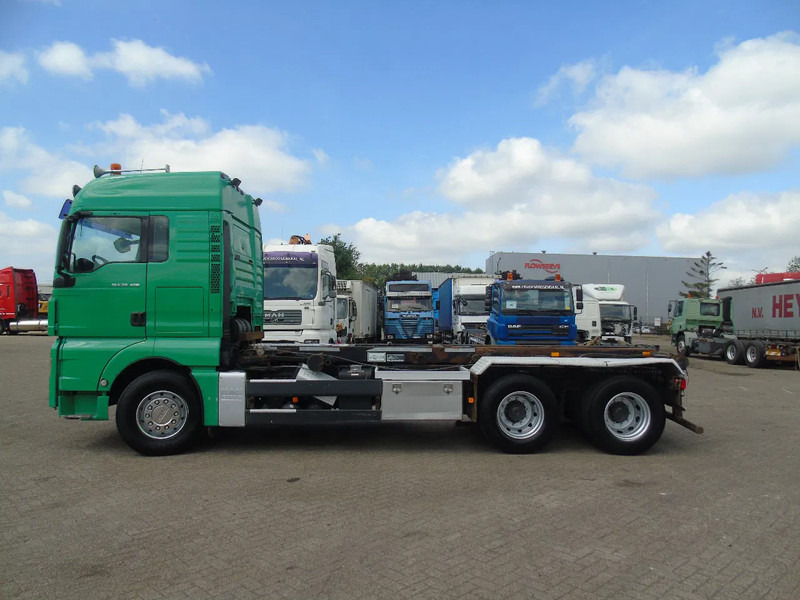 MAN TGX 28.480 + 6X2 + MANUAL - Nákladne vozidlo - káblový systém: obrázok 2 MAN TGX 28.480 + 6X2 + MANUAL - Nákladne vozidlo - káblový systém: obrázok 2