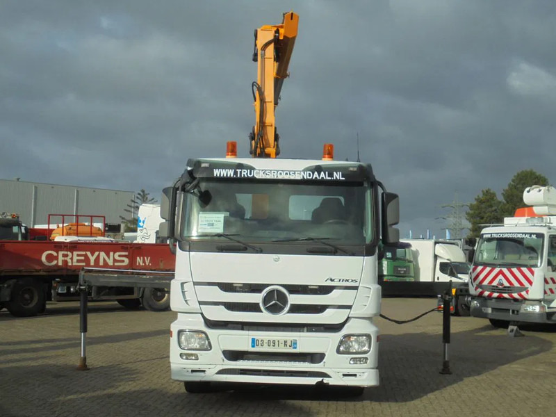 Mercedes-Benz Actros 1846 + Euro 5 + EFFER 250 Crane + REMOTE - Auto s hydraulickou rukou: obrázok 2 Mercedes-Benz Actros 1846 + Euro 5 + EFFER 250 Crane + REMOTE - Auto s hydraulickou rukou: obrázok 2