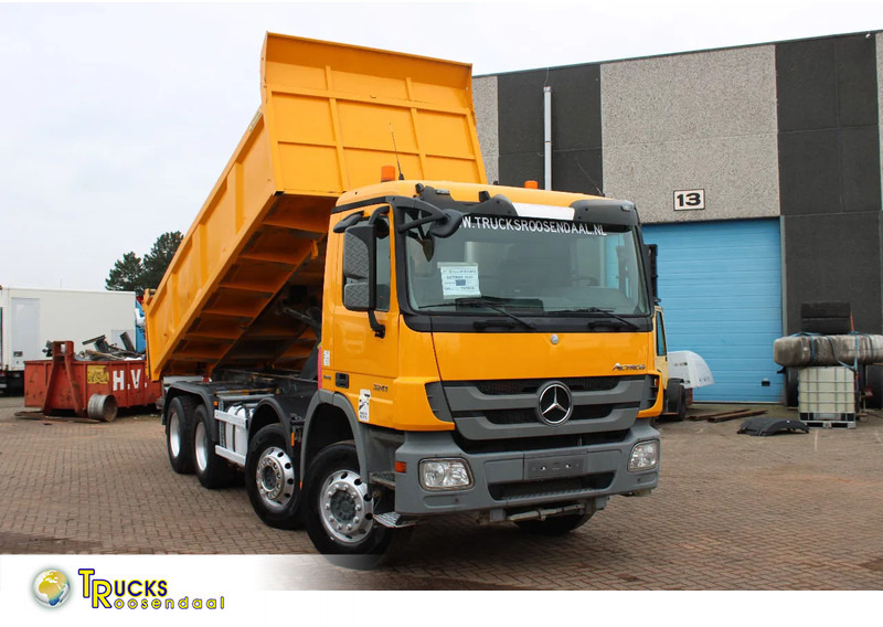 Mercedes-Benz Actros 3241 8x4 + SPRING SPRING BLATT + EURO 5 - Sklápač: obrázok 1 Mercedes-Benz Actros 3241 8x4 + SPRING SPRING BLATT + EURO 5 - Sklápač: obrázok 1