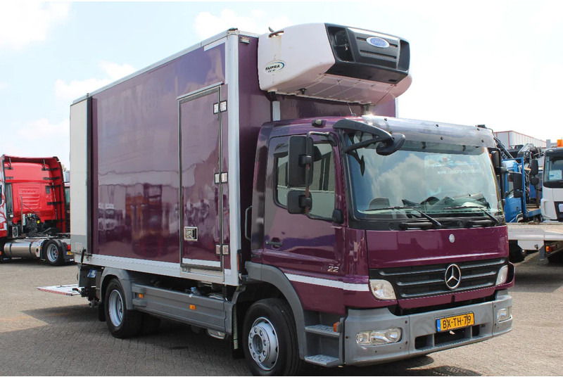 Mercedes-Benz Atego 1222 + carrier + lift + EURO 5 - Chladirenské nákladné vozidlo: obrázok 4 Mercedes-Benz Atego 1222 + carrier + lift + EURO 5 - Chladirenské nákladné vozidlo: obrázok 4