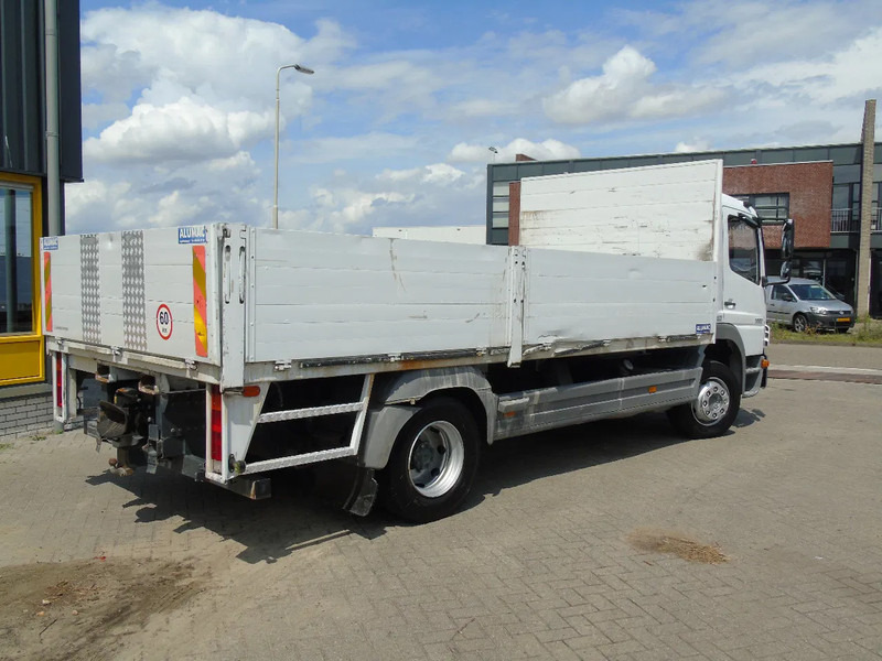 Mercedes-Benz Atego 1223 + manual + perfect condition - Valníkový/ Plošinový nákladný automobil: obrázok 5 Mercedes-Benz Atego 1223 + manual + perfect condition - Valníkový/ Plošinový nákladný automobil: obrázok 5
