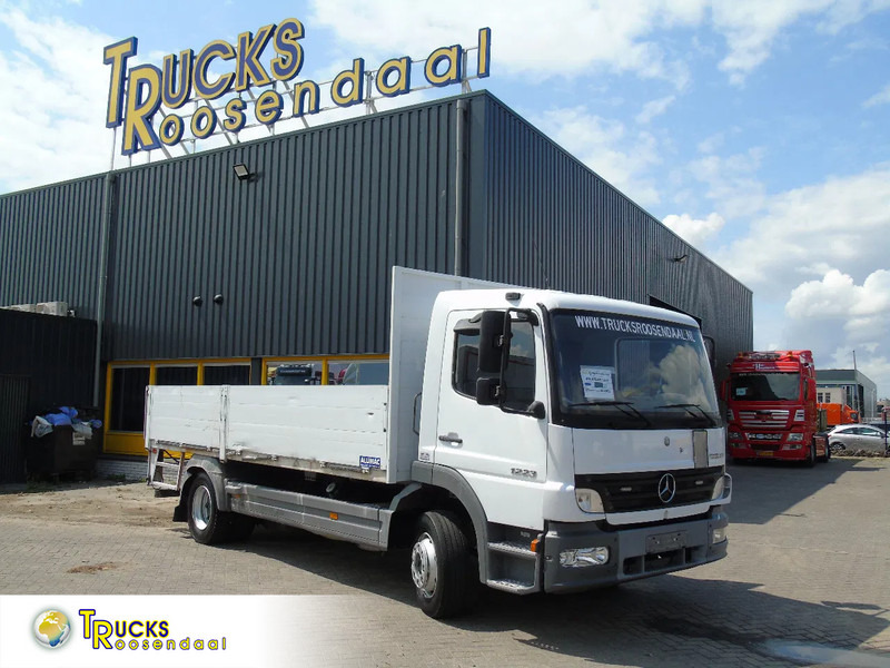 Mercedes-Benz Atego 1223 + manual + perfect condition - Valníkový/ Plošinový nákladný automobil: obrázok 1 Mercedes-Benz Atego 1223 + manual + perfect condition - Valníkový/ Plošinový nákladný automobil: obrázok 1