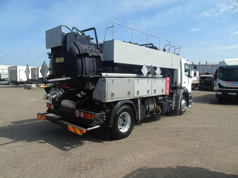 Mercedes-Benz Atego 1923 + 8.800 liter INOX + complete pump/tipper/functional + EURO 2 - Fekálne vozidlo: obrázok 5 Mercedes-Benz Atego 1923 + 8.800 liter INOX + complete pump/tipper/functional + EURO 2 - Fekálne vozidlo: obrázok 5