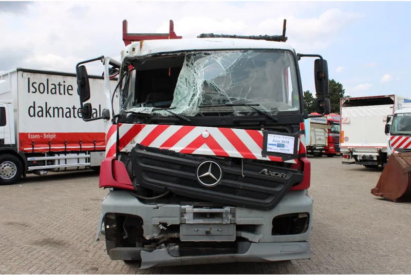 Mercedes-Benz Axor 2633 + HIAB 144 BS 2 HIDUO + 6X2+REMOTE - Auto s hydraulickou rukou: obrázok 3 Mercedes-Benz Axor 2633 + HIAB 144 BS 2 HIDUO + 6X2+REMOTE - Auto s hydraulickou rukou: obrázok 3