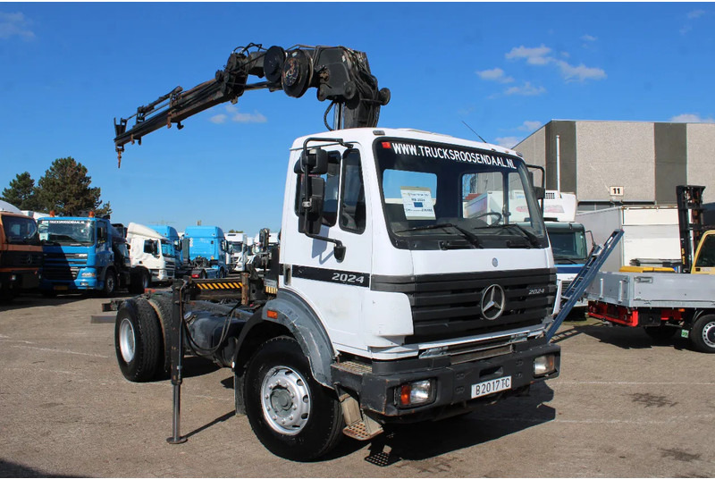 Mercedes-Benz SK 2024 + HIAB 125 + MANUAL - Auto s hydraulickou rukou: obrázok 3 Mercedes-Benz SK 2024 + HIAB 125 + MANUAL - Auto s hydraulickou rukou: obrázok 3