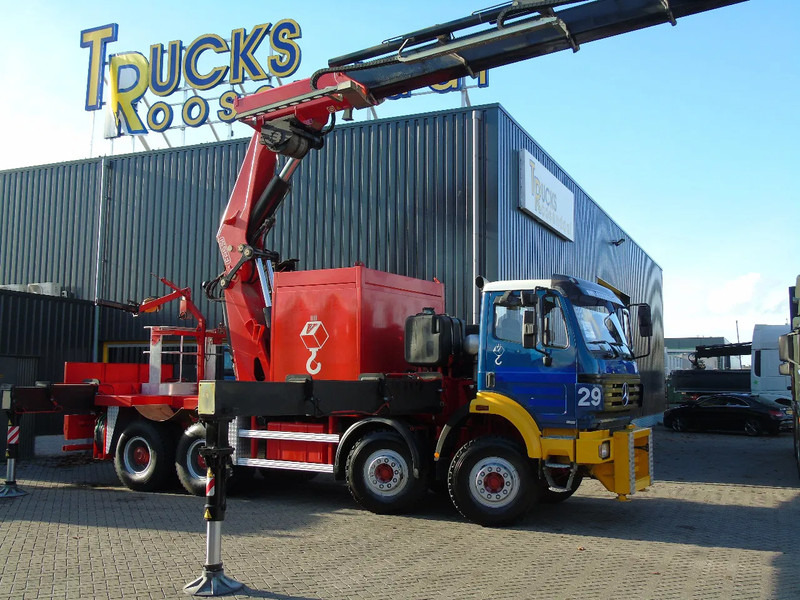 Mercedes-Benz SK 3538 + NEW!! UNUSED!! 1.216km + 142H + FASSI 1300AXP.28 + 8X extend + 6X JIB + 8x4 - Auto s hydraulickou rukou: obrázok 4 Mercedes-Benz SK 3538 + NEW!! UNUSED!! 1.216km + 142H + FASSI 1300AXP.28 + 8X extend + 6X JIB + 8x4 - Auto s hydraulickou rukou: obrázok 4