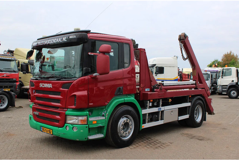 Scania P 270 + PERFECT CONDITION + PTO - Ramenový nosič kontajnerov: obrázok 2 Scania P 270 + PERFECT CONDITION + PTO - Ramenový nosič kontajnerov: obrázok 2