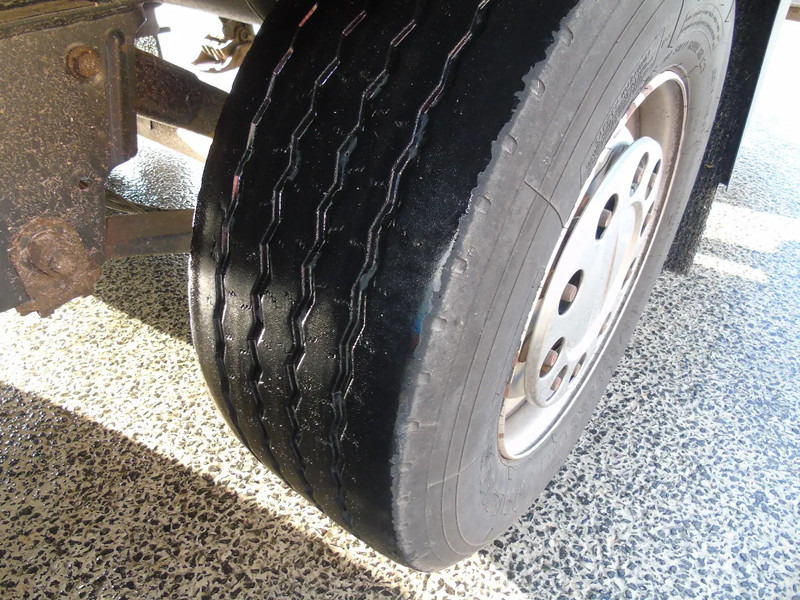 Schmitz Cargobull 2 AXLE + CARRIER + DHOLLANDIA LOADLIFT - Príves chladírenské: obrázok 5 Schmitz Cargobull 2 AXLE + CARRIER + DHOLLANDIA LOADLIFT - Príves chladírenské: obrázok 5