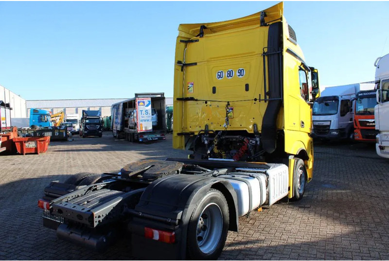 Mercedes-Benz Actros 1943 + EURO 6 + mega - Ťahač: obrázok 5 Mercedes-Benz Actros 1943 + EURO 6 + mega - Ťahač: obrázok 5