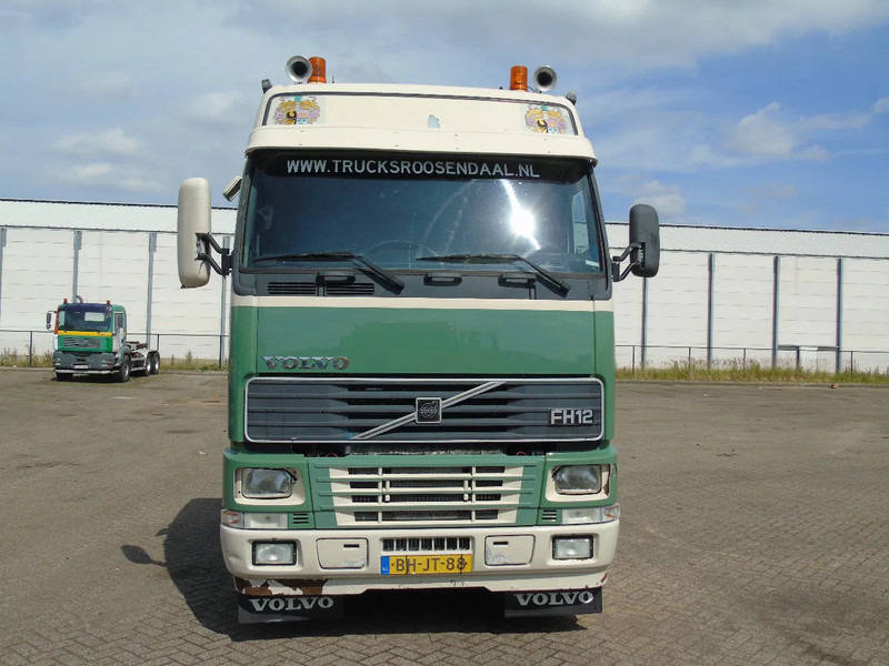 Volvo FH 12.420 + 6X2 + EURO 2 + MANUAL - Nákladne vozidlo - káblový systém: obrázok 2 Volvo FH 12.420 + 6X2 + EURO 2 + MANUAL - Nákladne vozidlo - káblový systém: obrázok 2
