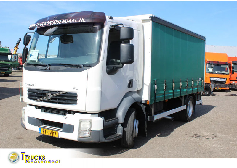 Volvo FL 12 .240 + LIFT + MANUAL - Plachtové nákladné vozidlo: obrázok 1 Volvo FL 12 .240 + LIFT + MANUAL - Plachtové nákladné vozidlo: obrázok 1