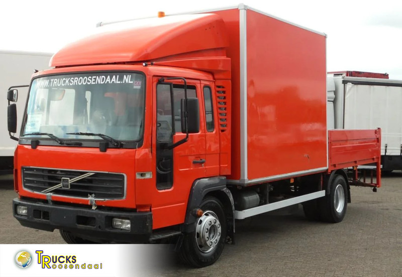 Volvo FL 220 + Manual + HMF 150 crane - Valníkový/ Plošinový nákladný automobil: obrázok 1 Volvo FL 220 + Manual + HMF 150 crane - Valníkový/ Plošinový nákladný automobil: obrázok 1
