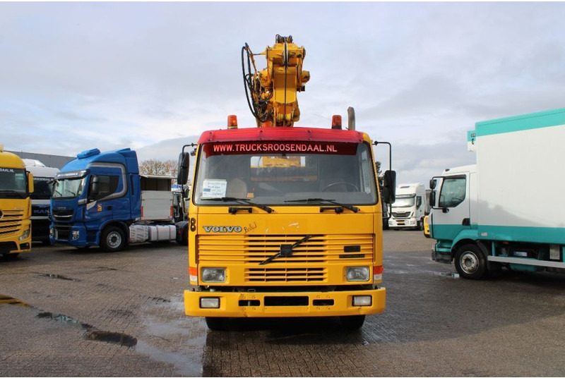 Volvo FL10 8X4 + GROMACH 34 mtr. + EURO 2 - Žeriav pre všetky terény: obrázok 3 Volvo FL10 8X4 + GROMACH 34 mtr. + EURO 2 - Žeriav pre všetky terény: obrázok 3