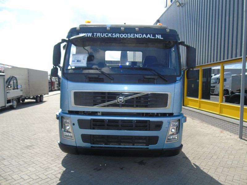 Volvo FM 340 + MANUAL + 19T - Hákový nosič kontajnerov: obrázok 5 Volvo FM 340 + MANUAL + 19T - Hákový nosič kontajnerov: obrázok 5