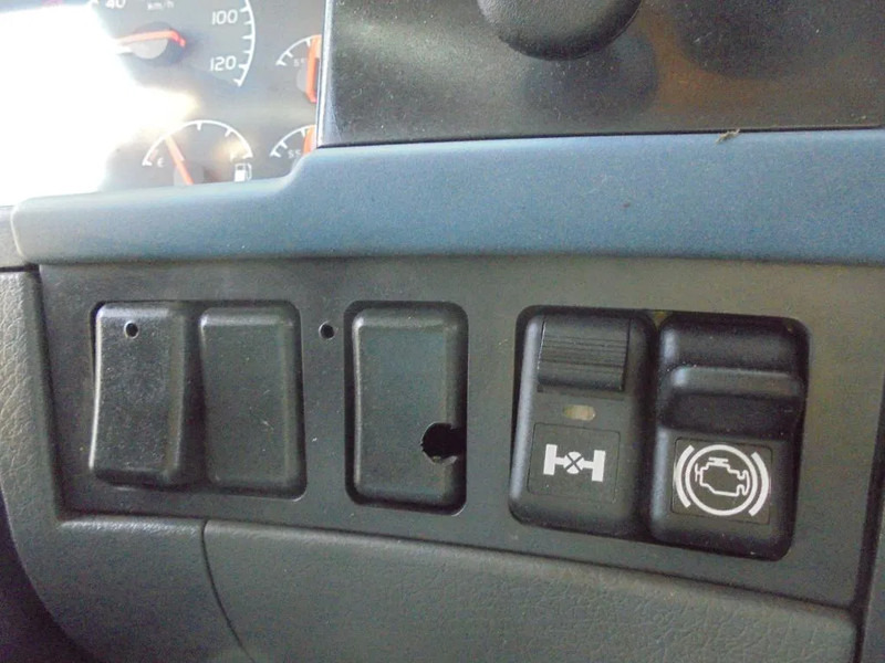 Kontejnérový podvozek/ Výměnná nástavba Volvo FM 9.310 + Euro 5 + Manual + Horse transport: obrázok 17 Kontejnérový podvozek/ Výměnná nástavba Volvo FM 9.310 + Euro 5 + Manual + Horse transport: obrázok 17