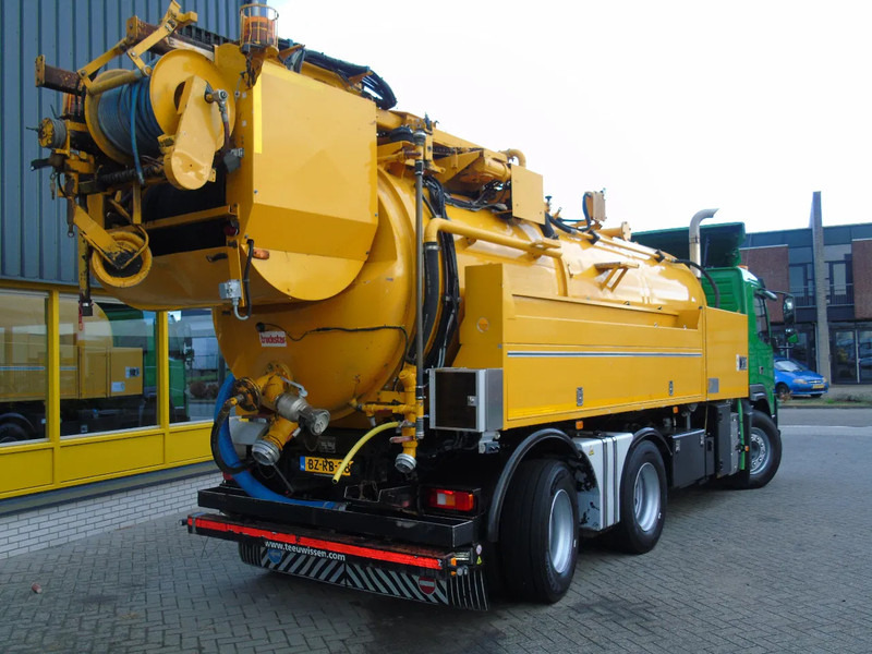 Volvo FMX 420 + 15.000L + HIGH PRESSURE PUMP + URACA + 6X4 + EURO 5 - Fekálne vozidlo: obrázok 4 Volvo FMX 420 + 15.000L + HIGH PRESSURE PUMP + URACA + 6X4 + EURO 5 - Fekálne vozidlo: obrázok 4