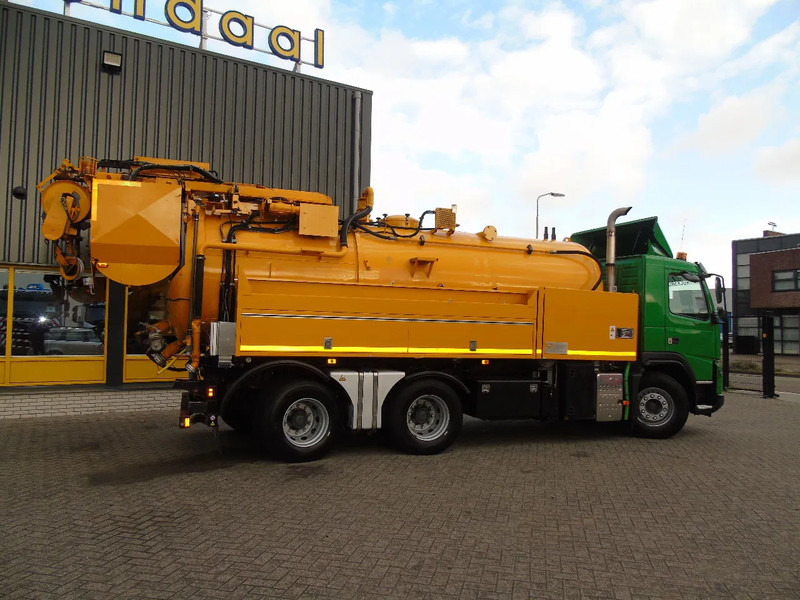 Volvo FMX 420 + 15.000L + HIGH PRESSURE PUMP + URACA + 6X4 + EURO 5 - Fekálne vozidlo: obrázok 3 Volvo FMX 420 + 15.000L + HIGH PRESSURE PUMP + URACA + 6X4 + EURO 5 - Fekálne vozidlo: obrázok 3