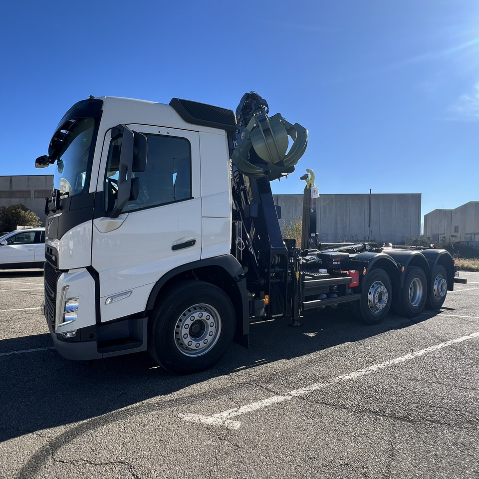 CAMIÓN VOLVO FM - Auto s hydraulickou rukou: obrázok 1 CAMIÓN VOLVO FM - Auto s hydraulickou rukou: obrázok 1