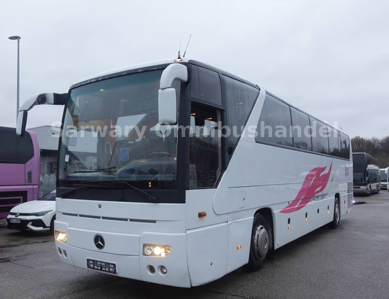 Mercedes-Benz 350 Tourismo 15 RHD*V8*404*55-Sitze*Klima*6-Gang - Autokar: obrázok 2 Mercedes-Benz 350 Tourismo 15 RHD*V8*404*55-Sitze*Klima*6-Gang - Autokar: obrázok 2