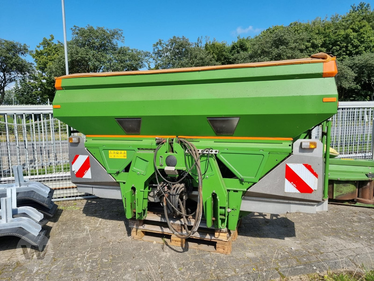 Amazone ZA-M 3000 - Rozmetač hnojiva: obrázok 1 Amazone ZA-M 3000 - Rozmetač hnojiva: obrázok 1