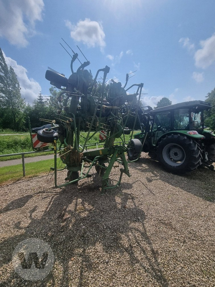 Krone KW 8.82/8 - Obracač sena: obrázok 3 Krone KW 8.82/8 - Obracač sena: obrázok 3