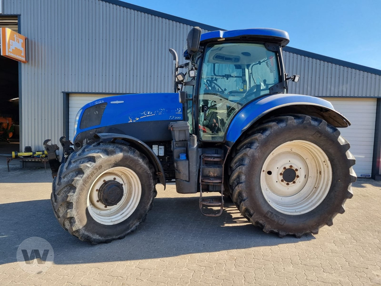 New Holland T 7.200 - Traktor: obrázok 4 New Holland T 7.200 - Traktor: obrázok 4