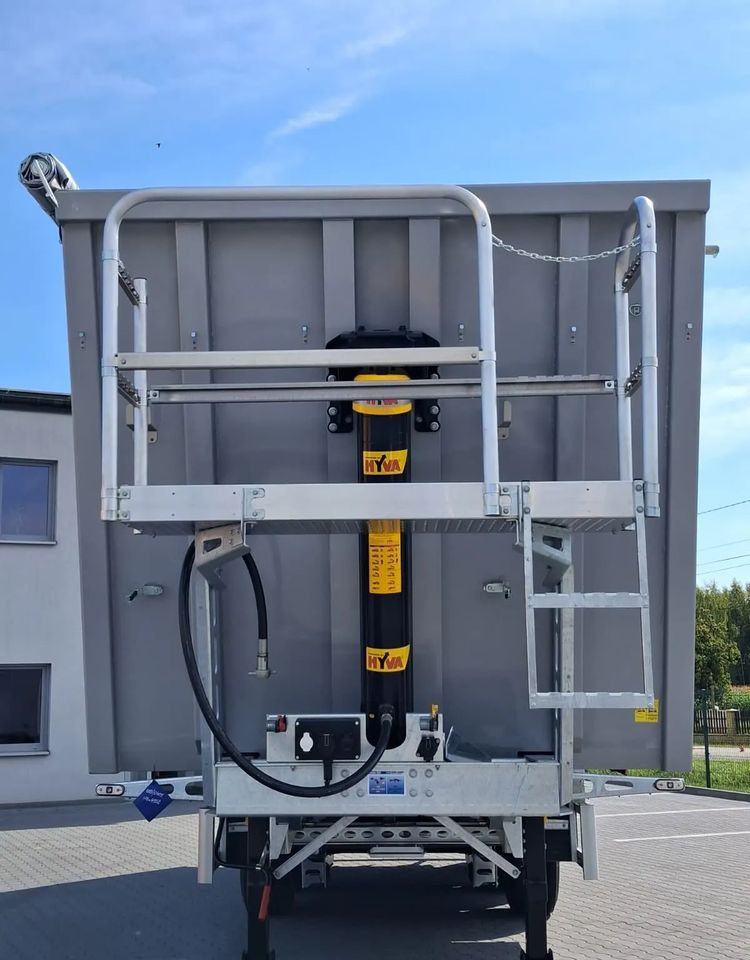 Zaslaw Wywrotka Aluminiowa 51m3 Klapo-Drzwi - Iné stroje: obrázok 5 Zaslaw Wywrotka Aluminiowa 51m3 Klapo-Drzwi - Iné stroje: obrázok 5