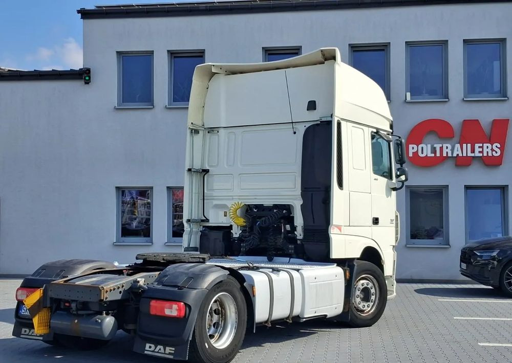 DAF XF 460, FT 4X2, Standard - Ťahač: obrázok 3 DAF XF 460, FT 4X2, Standard - Ťahač: obrázok 3