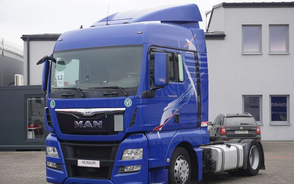 MAN 2 szt. Low-Deck i Standard TGX 18.440 - Ťahač: obrázok 2 MAN 2 szt. Low-Deck i Standard TGX 18.440 - Ťahač: obrázok 2