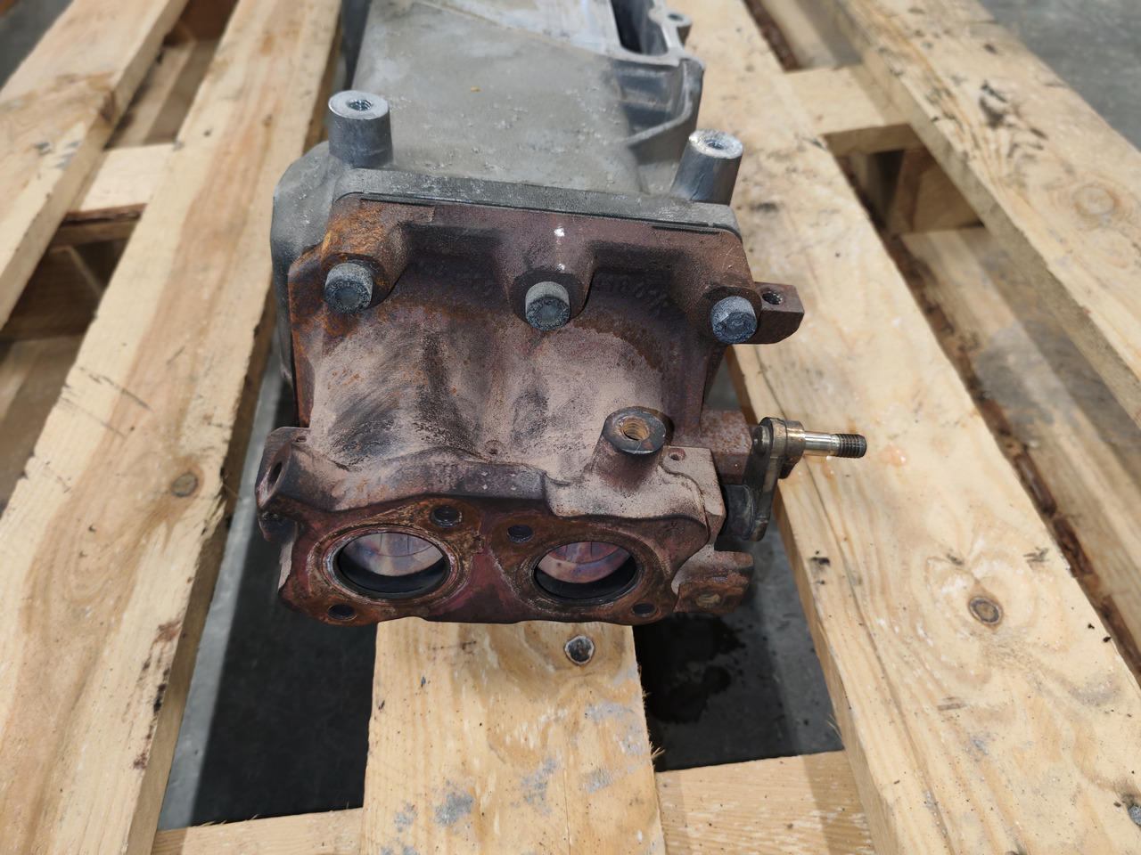 MAN TGS TGX EURO 6 / D2676 / EG RECILCULATION / 51081007304 - EGR chladič: obrázok 3 MAN TGS TGX EURO 6 / D2676 / EG RECILCULATION / 51081007304 - EGR chladič: obrázok 3