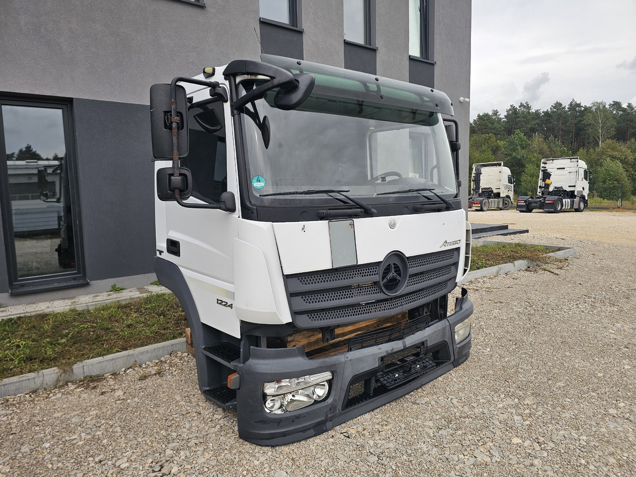 MERCEDES-BENZ ATEGO EURO 6 / COMPLETE CABINE - Kabína: obrázok 2 MERCEDES-BENZ ATEGO EURO 6 / COMPLETE CABINE - Kabína: obrázok 2