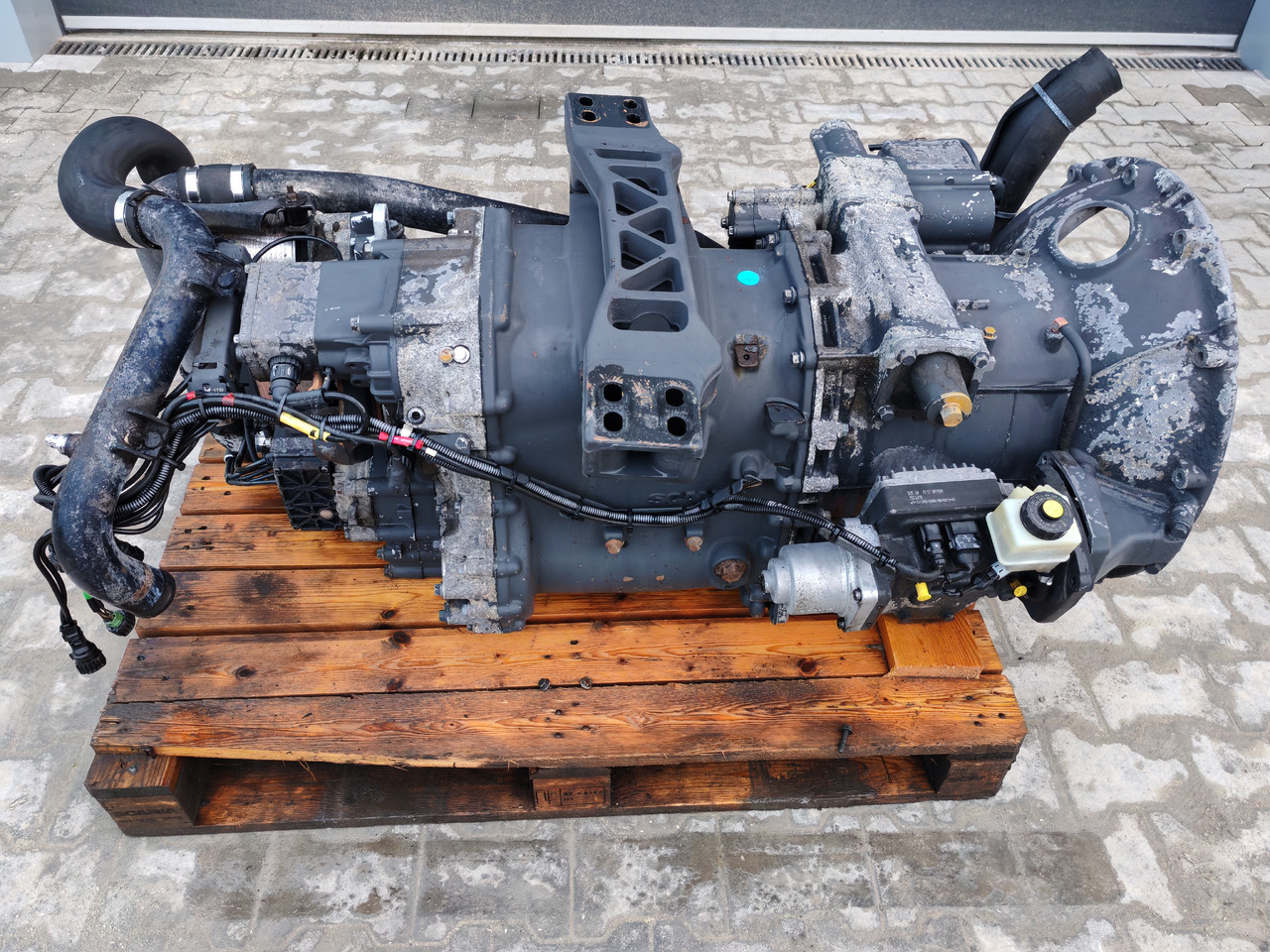 SCANIA GRS905R + RETARDER / COMPLETE GEARBOX - Prevodovka: obrázok 2 SCANIA GRS905R + RETARDER / COMPLETE GEARBOX - Prevodovka: obrázok 2