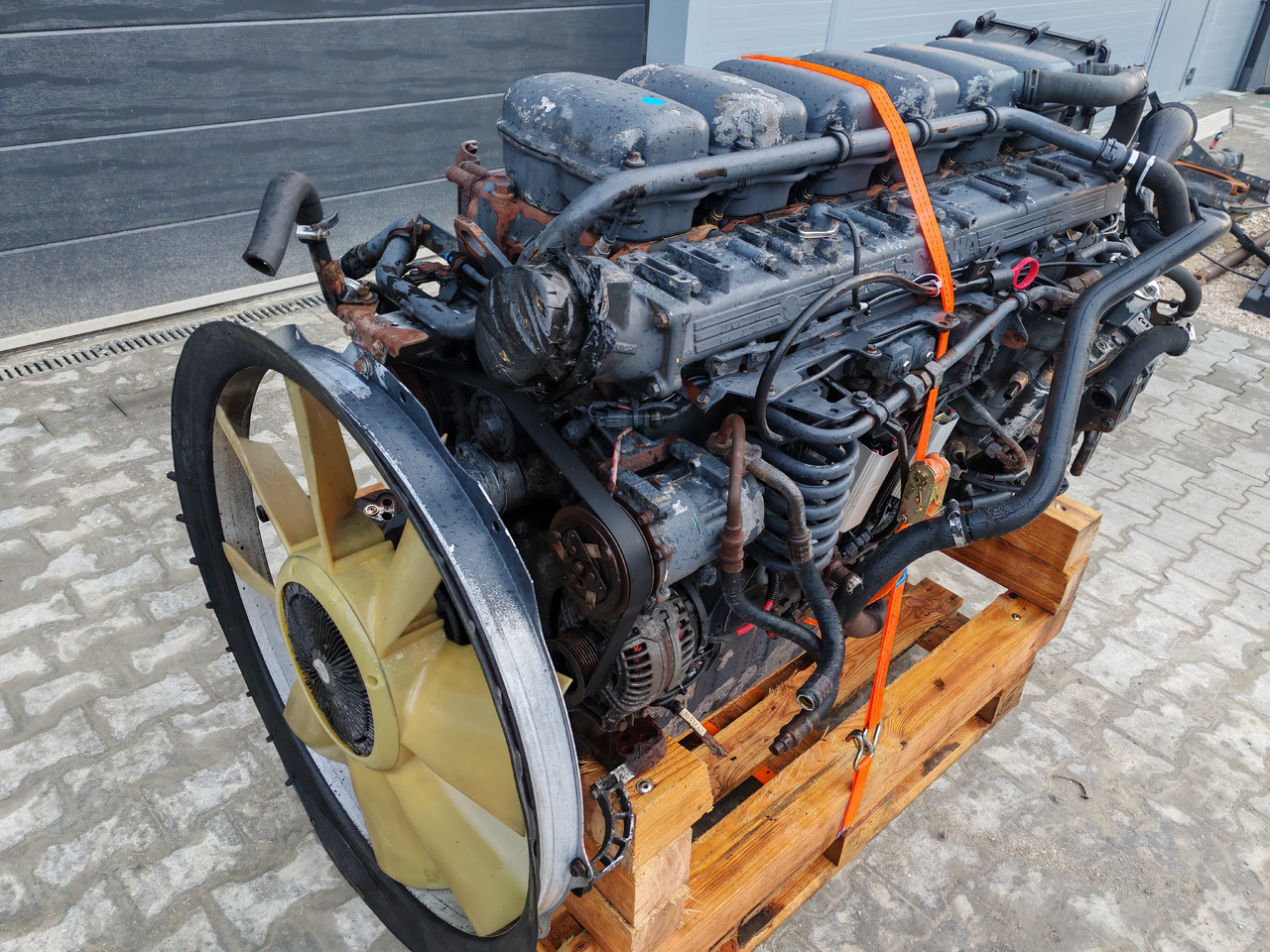 SCANIA P,R,G / DC1215 EURO 5 / COMPLETE ENGINE - Motor: obrázok 3 SCANIA P,R,G / DC1215 EURO 5 / COMPLETE ENGINE - Motor: obrázok 3