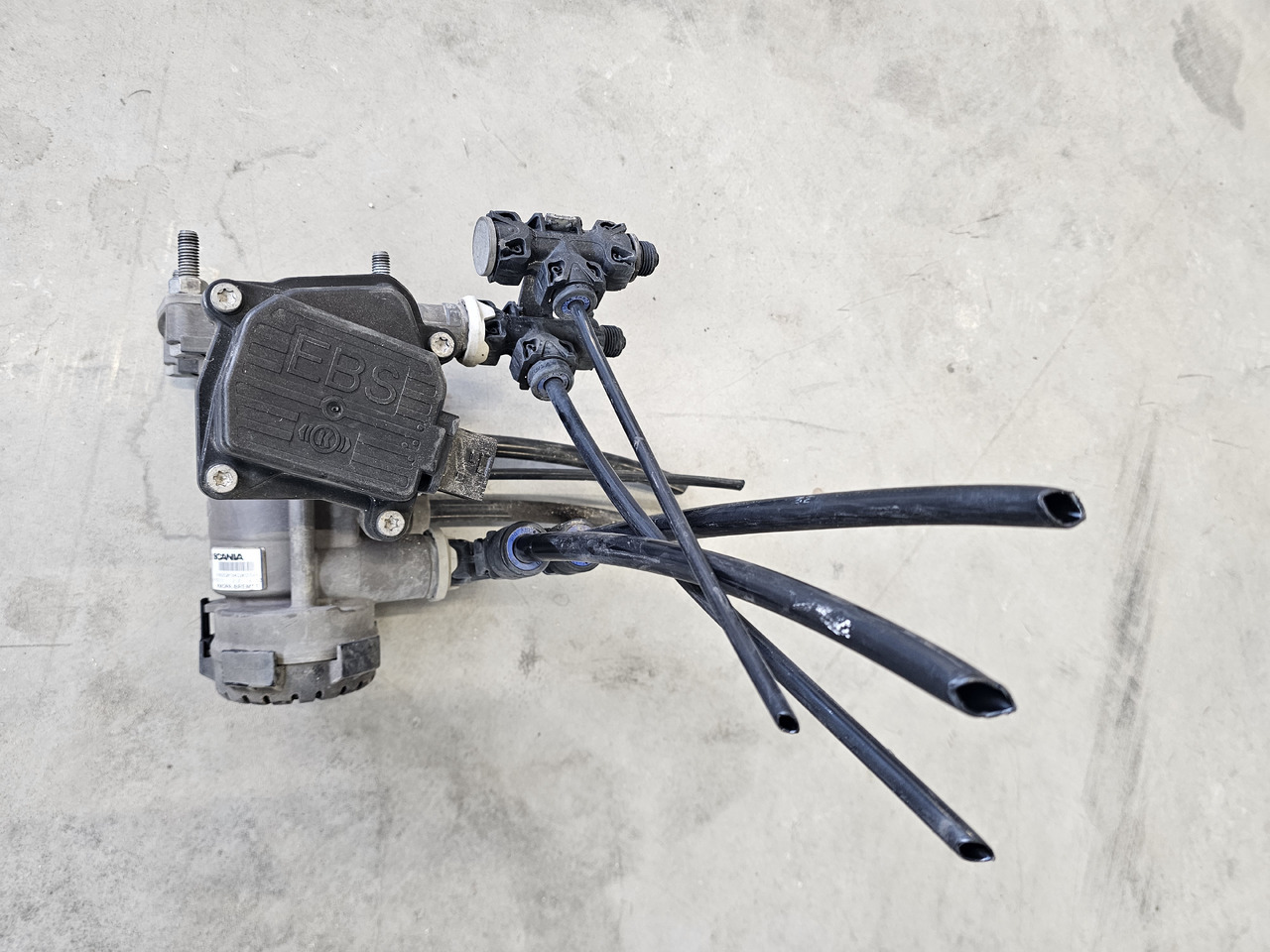 SCANIA S, R, P, G / EBS VALVE / 2199282 / K103131 - Brzdový ventil: obrázok 2 SCANIA S, R, P, G / EBS VALVE / 2199282 / K103131 - Brzdový ventil: obrázok 2