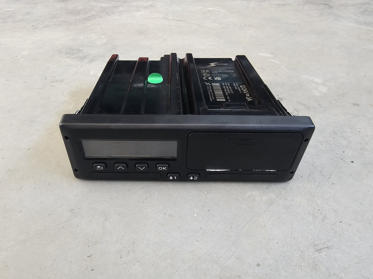 STONERIDGE SE5000-8.1 / VOLVO FH4 EURO 6 / TACHOGRAPH - Tachograf: obrázok 2 STONERIDGE SE5000-8.1 / VOLVO FH4 EURO 6 / TACHOGRAPH - Tachograf: obrázok 2