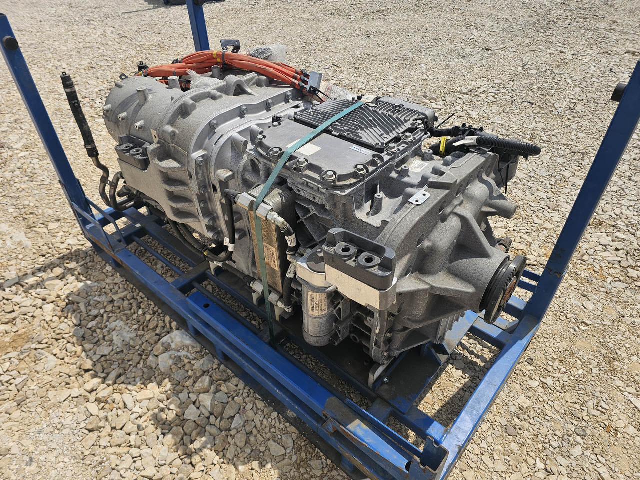 VOLVO ELECTRIC ENGINE / NEM3 / EPT2412 / FH FM ELECTRIC - Motor: obrázok 4 VOLVO ELECTRIC ENGINE / NEM3 / EPT2412 / FH FM ELECTRIC - Motor: obrázok 4