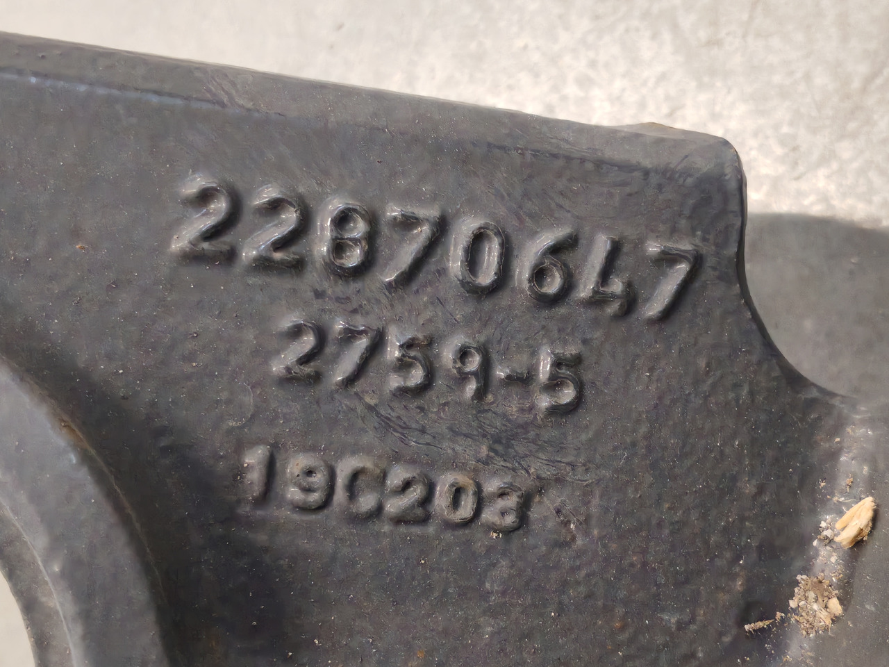 VOLVO FM5 EURO 6 / CABIN SUNSPENSION BRACKET / 22870647 / RIGHT - Rám/ Podvozok: obrázok 4 VOLVO FM5 EURO 6 / CABIN SUNSPENSION BRACKET / 22870647 / RIGHT - Rám/ Podvozok: obrázok 4