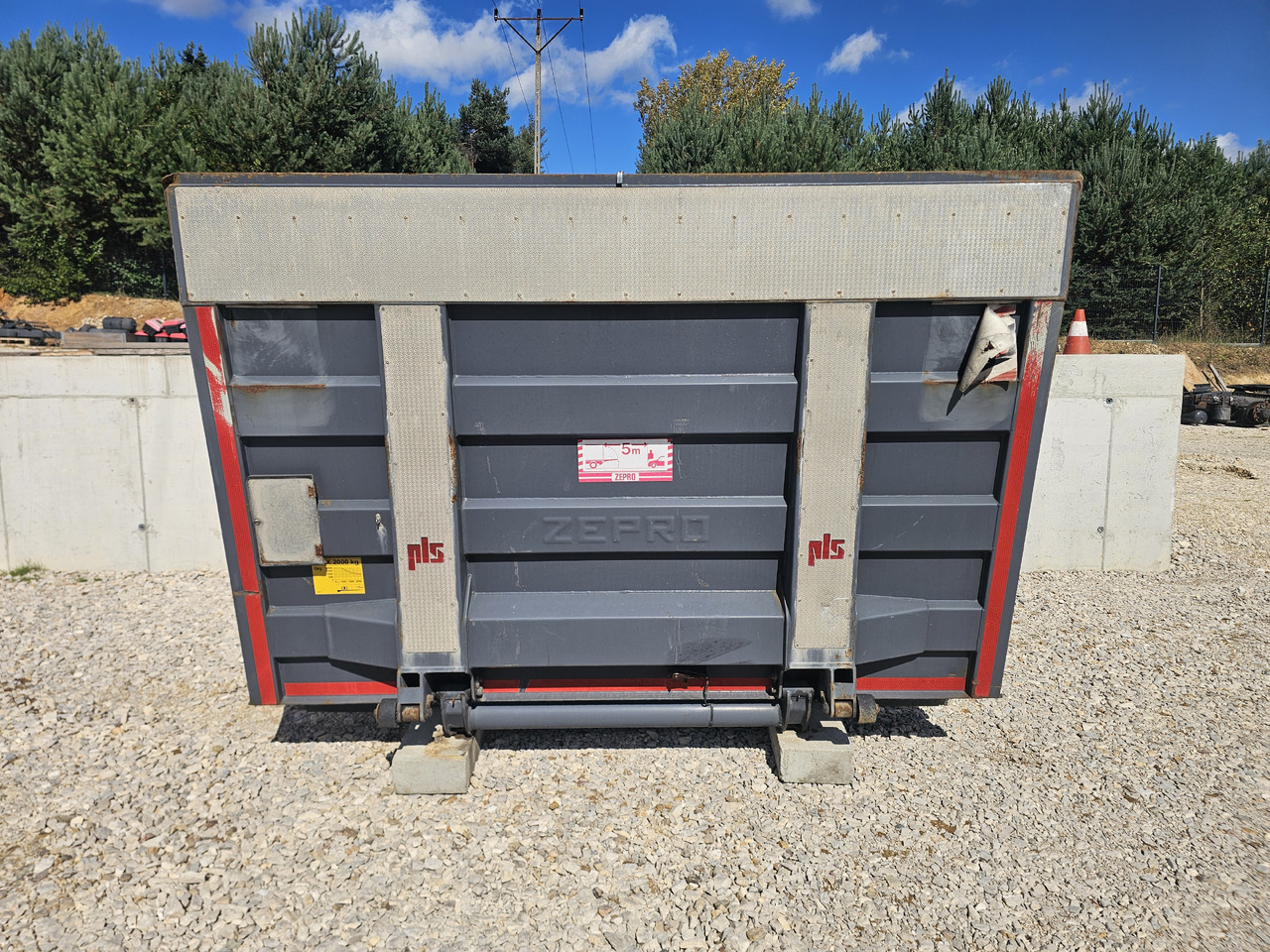 ZEPRO Z 2000-175 MA / 2019 / 2000kg - Zdvíhacia plošina: obrázok 1 ZEPRO Z 2000-175 MA / 2019 / 2000kg - Zdvíhacia plošina: obrázok 1