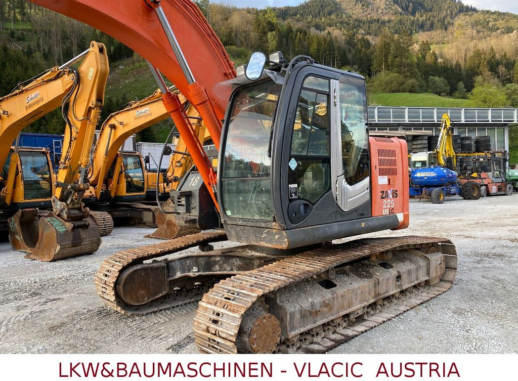 Hitachi ZX 225 USLC-3 - Pásové rýpadlo: obrázok 3 Hitachi ZX 225 USLC-3 - Pásové rýpadlo: obrázok 3