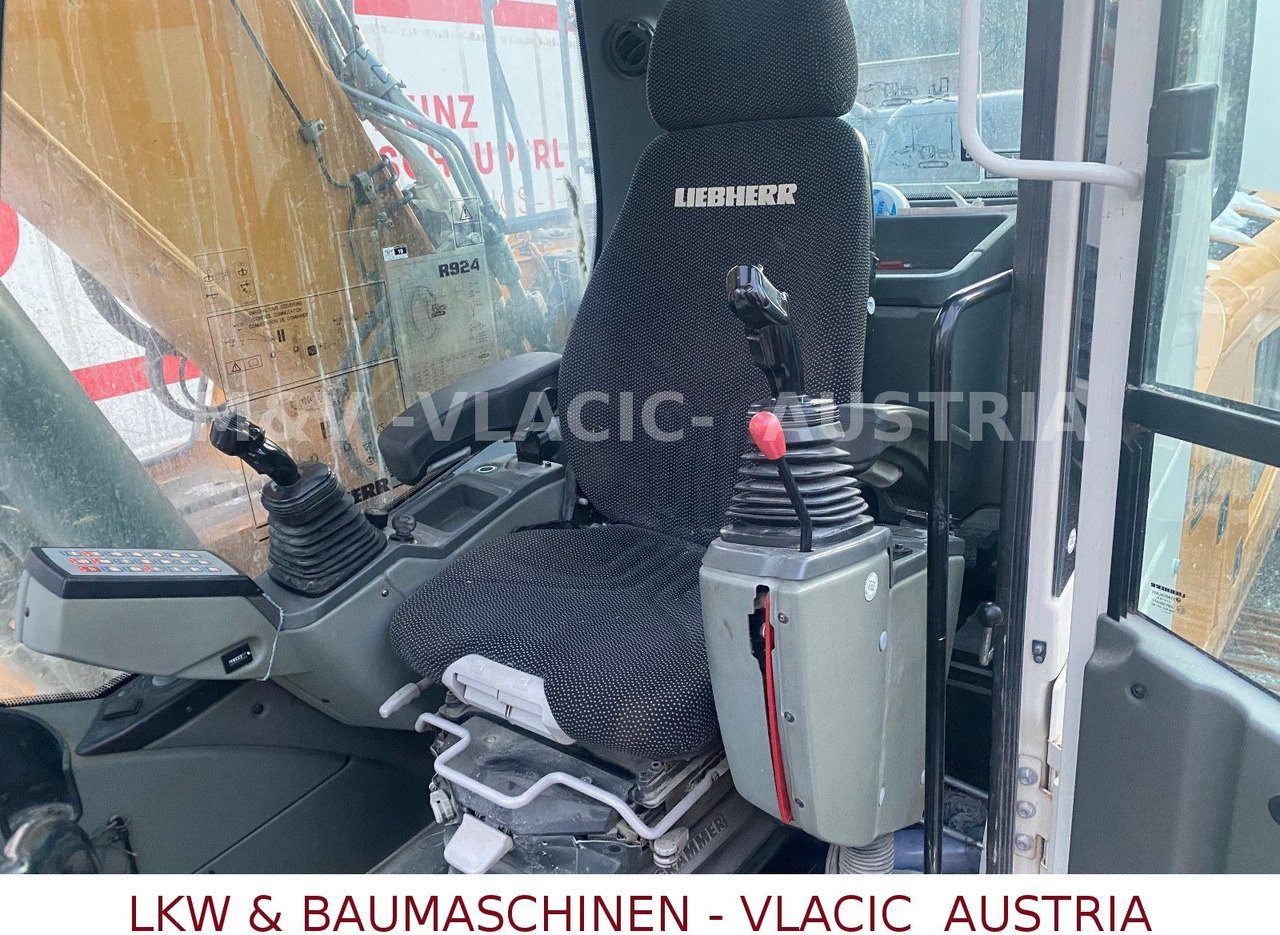 Liebherr R 924 LC - Pásové rýpadlo: obrázok 2 Liebherr R 924 LC - Pásové rýpadlo: obrázok 2