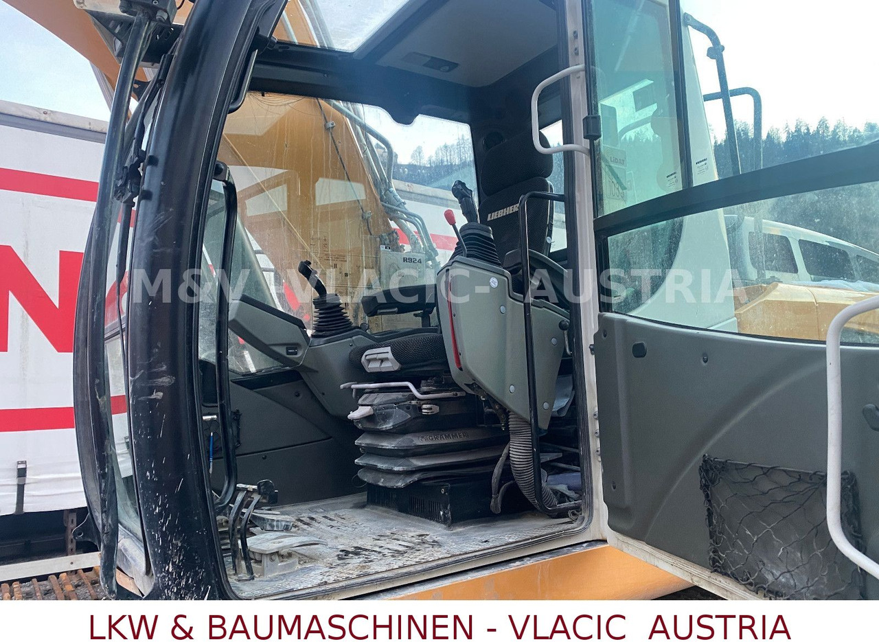 Liebherr R 924 LC - Pásové rýpadlo: obrázok 4 Liebherr R 924 LC - Pásové rýpadlo: obrázok 4
