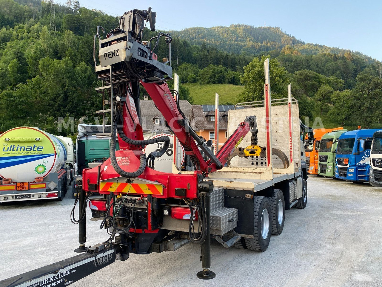 MAN 33.500 6X6 mit Kran PENZ 12Z - Nákladné vozidlo na prepravu dreva, Auto s hydraulickou rukou: obrázok 3 MAN 33.500 6X6 mit Kran PENZ 12Z - Nákladné vozidlo na prepravu dreva, Auto s hydraulickou rukou: obrázok 3