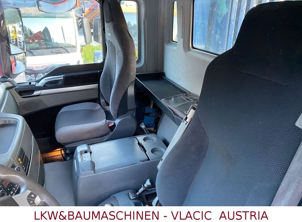 MAN TGS Holztransporter mit Kran Palfinger MAN TGS 33.480 6x6Holztransporter mit Kran Palfinger - Nákladné vozidlo na prepravu dreva, Auto s hydraulickou rukou: obrázok 5 MAN TGS Holztransporter mit Kran Palfinger MAN TGS 33.480 6x6Holztransporter mit Kran Palfinger - Nákladné vozidlo na prepravu dreva, Auto s hydraulickou rukou: obrázok 5