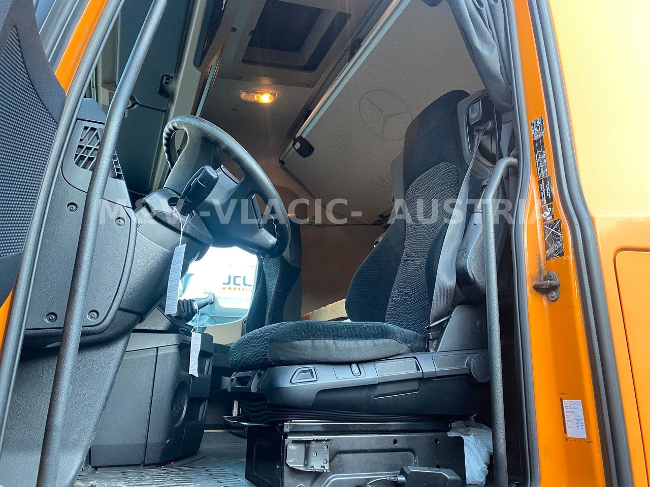 Mercedes-Benz 2542 - Kontejnérový podvozek/ Výměnná nástavba: obrázok 4 Mercedes-Benz 2542 - Kontejnérový podvozek/ Výměnná nástavba: obrázok 4