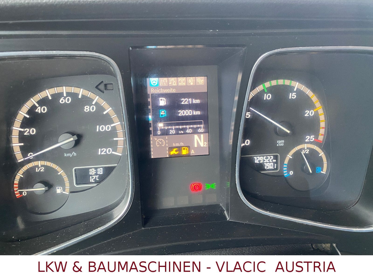 Mercedes-Benz 2563 - Hákový nosič kontajnerov: obrázok 3 Mercedes-Benz 2563 - Hákový nosič kontajnerov: obrázok 3